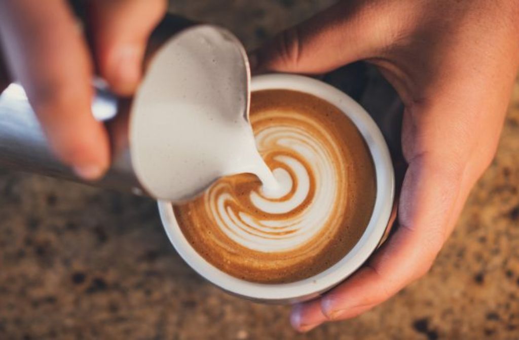 Drinking Coffee And Tea Each Day Could Be Protecting Your Heart