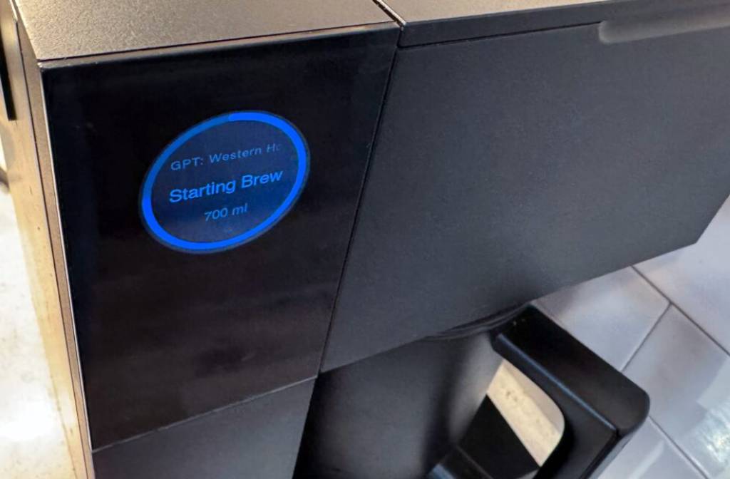 The tinkerers who opened up a fancy coffee maker to AI brewing