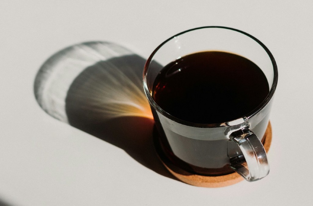 30-Year Study: Women Who Drink Coffee in Midlife Are Healthier in Older Age