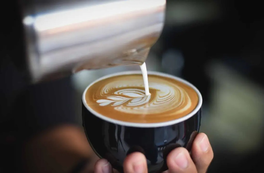 Scientists say drinking this amount of coffee helps prevent heart disease and diabetes